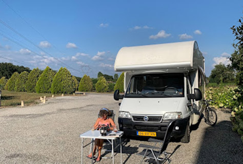 camping-car château Bertinerie